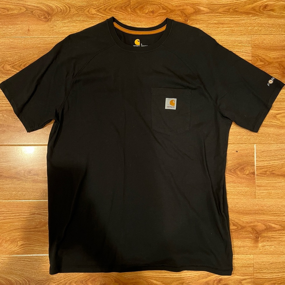 black carhartt t shirt